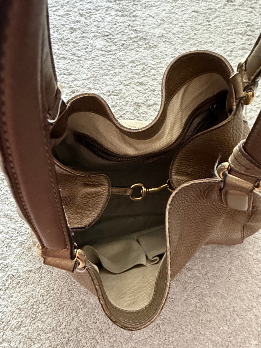 Gucci Soho Metallic Bronze Shoulder Bag with Tassel - Picture 13 of 13